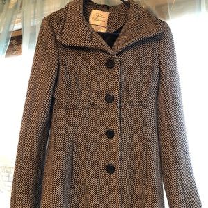 Urban Behavior Trench Coat size S